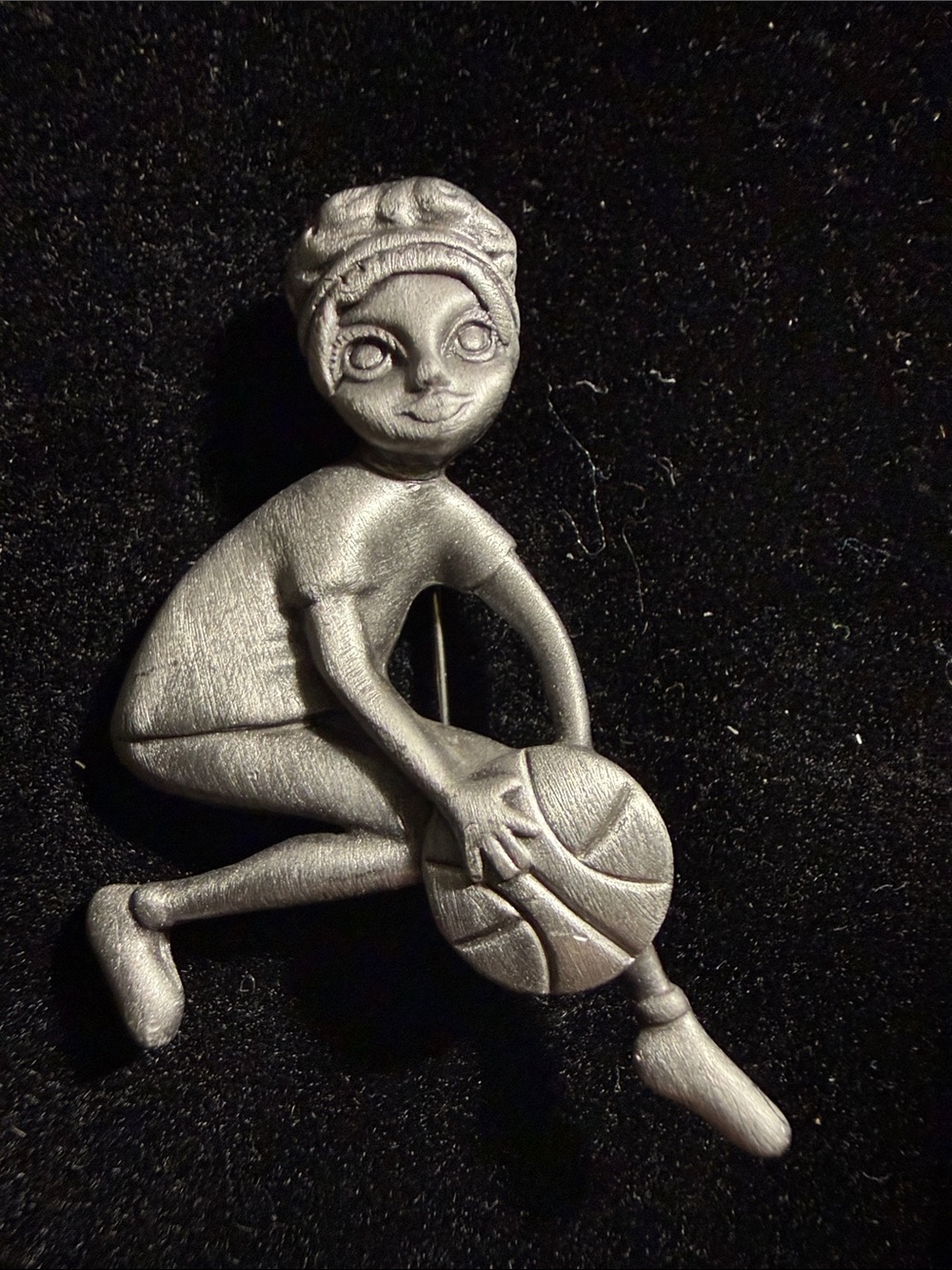 AJC pewter women with basketball